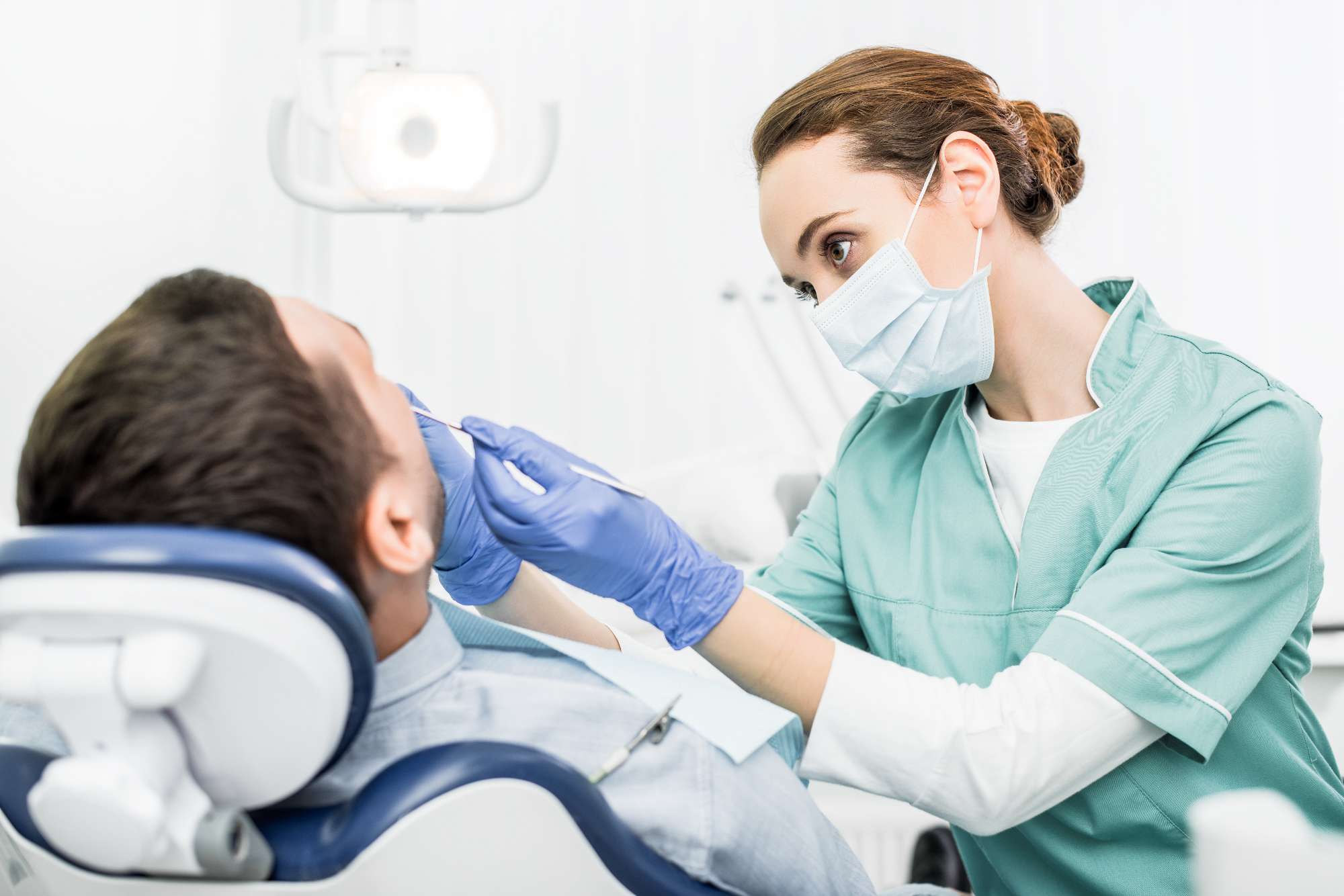 Il Dentista: l'importanza di una Corretta Igiene Orale